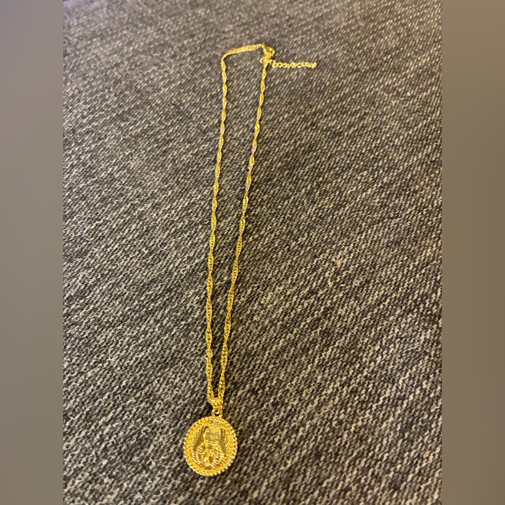 Uncommon James Gold Twisted Rope Medallion Necklace